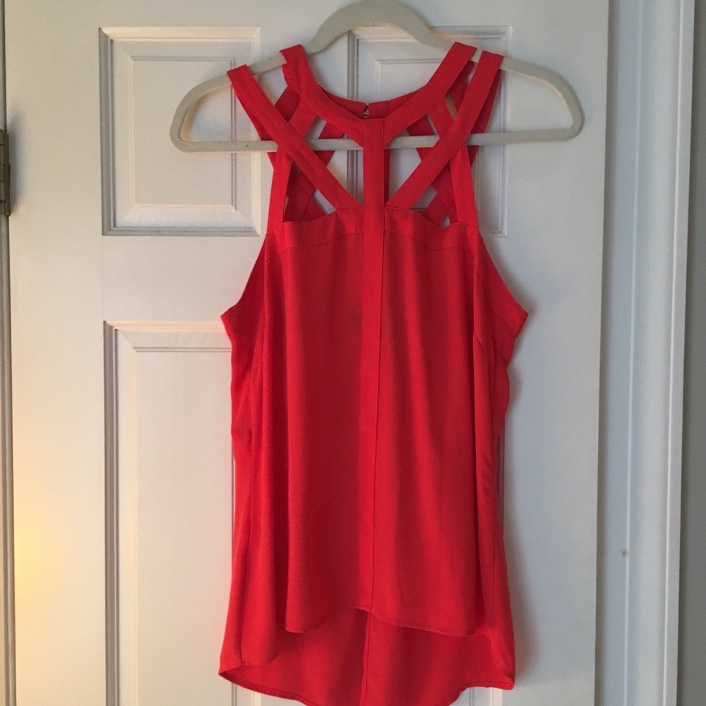 The most beautiful red top